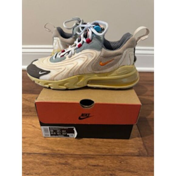 Nike Air Max 270 React Travis Scott Cactus Trails Size 10 - Picture 2 of 9